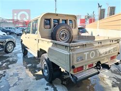 تۆیۆتا لاند کرۆزەر ٧٠ پیکاپ